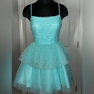 Ashley Lauren Cocktail Dress Size 4